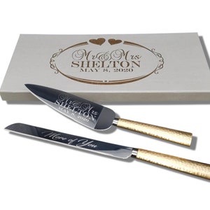 Personalized Wedding Cake Knife Set With Gold Hammered Handles Engraved Cake Cutting Set Custom Wedding Knife Set, Bridal Shower Gift