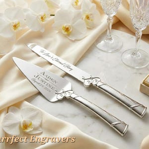 Set di coltelli e posate per torta personalizzati, per matrimonio, fidanzamento, nome personalizzato, data, ricordo, placcato argento, Lenox True Love