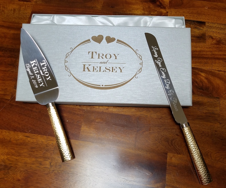 Personalized Wedding Cake Knife Set With Gold Hammered Handles Etsy
