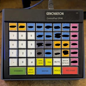 Soporte para teclado de despacho 911 STL (CP48) / Accesorio ergonómico para consola de radio / Archivo de impresión 3D para configuración de despacho