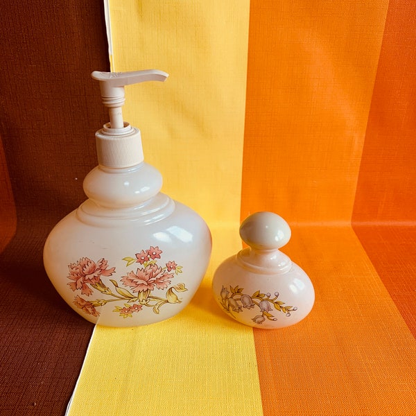 vintage Country Boutique Avon Cosmetics Parfum distributeur de savon années 70