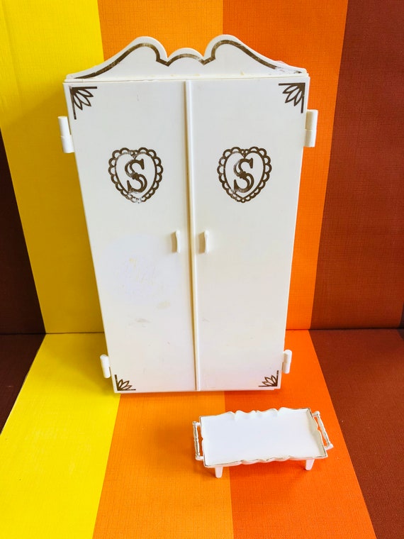 sindy doll wardrobe
