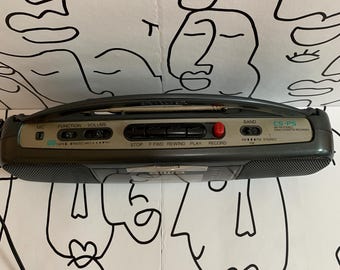 ビンテージ ポータブル カセット プレーヤー FM/AM ラジオ レコーダー