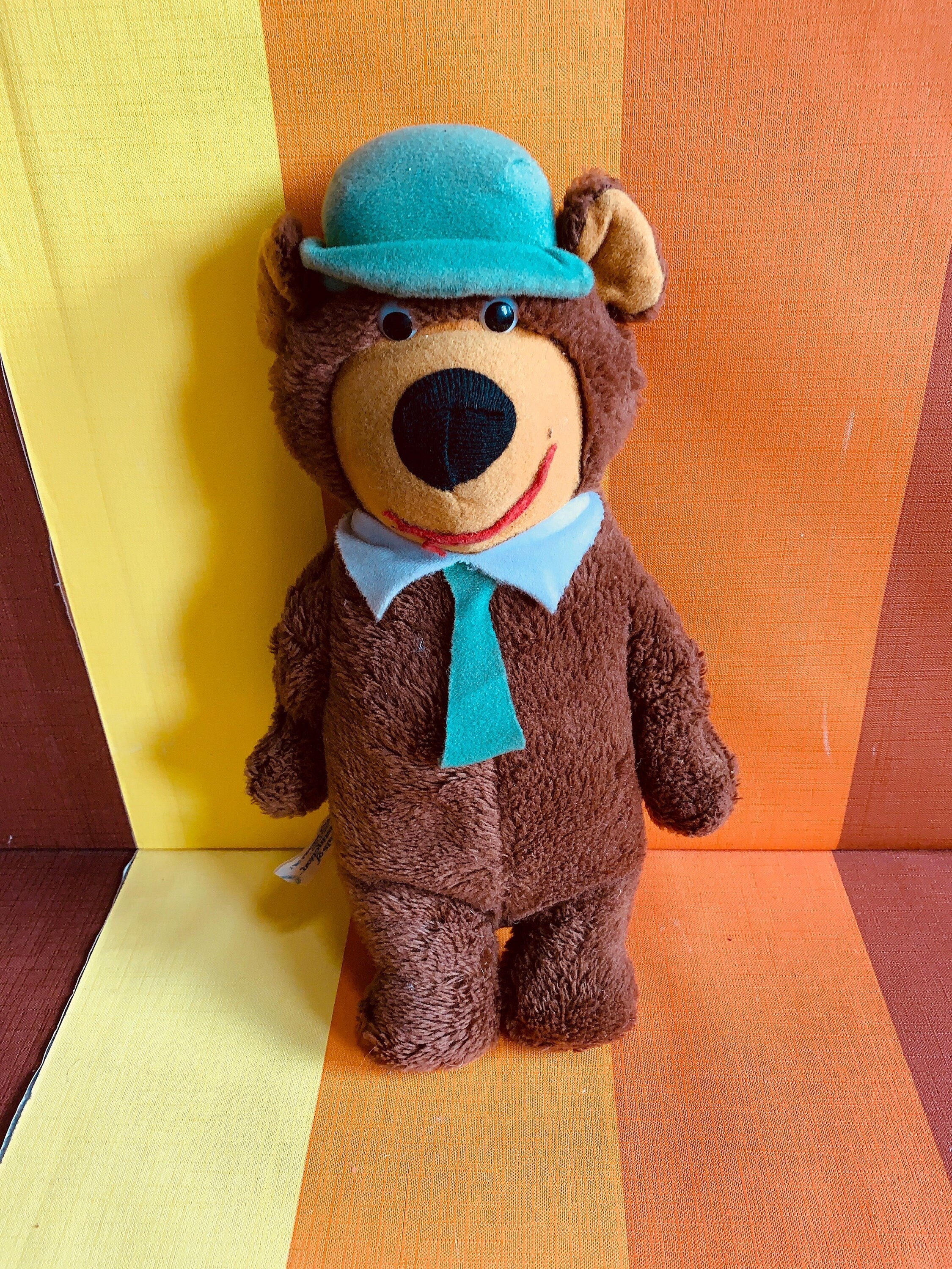 knickerbocker teddy bear