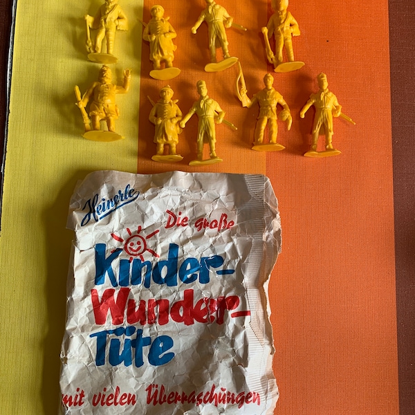 Vintage Kinder Wunder Tüte Heinerle 70s Plastic Action Figures