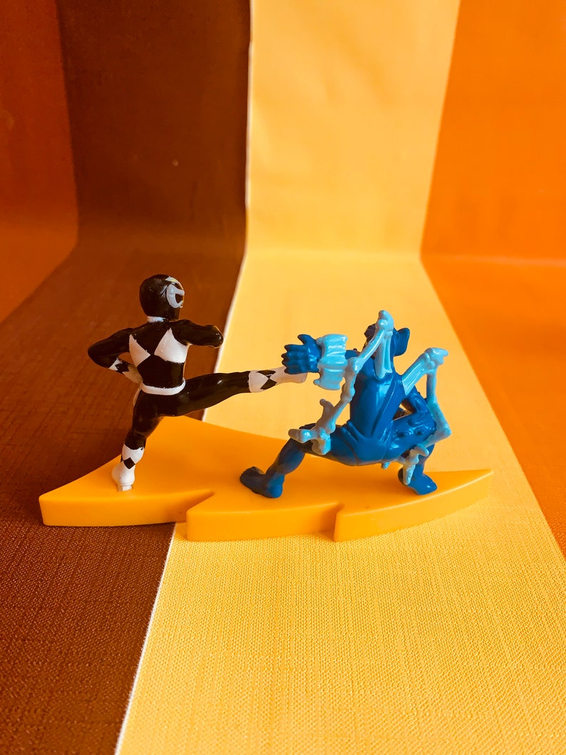 Vintage Power Rangers Action Figures: Red Ranger Vs Goldar, 1995 - Etsy