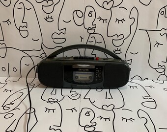 ビンテージ ポータブル カセット プレーヤー FM/AM ラジオ レコーダー