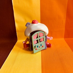 Vintage Cherry Merry Muffin House Mattel 1989