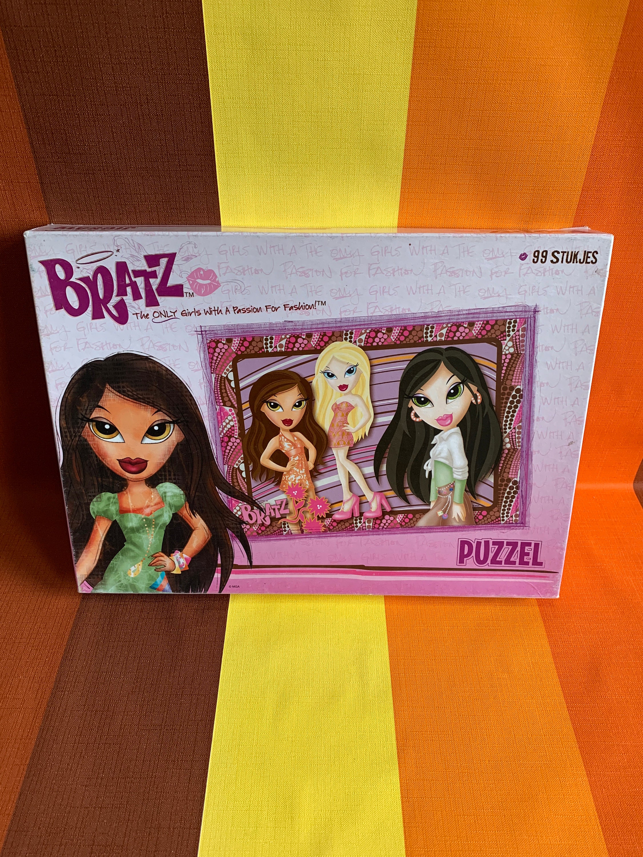 Bratz Puzzle Jigsaw 99 Pieces Hasbro - Etsy
