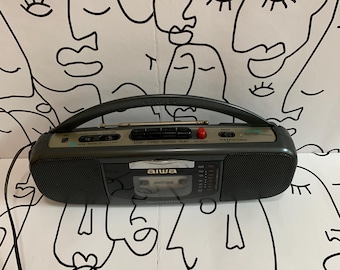 ビンテージ ポータブル カセット プレーヤー FM/AM ラジオ レコーダー