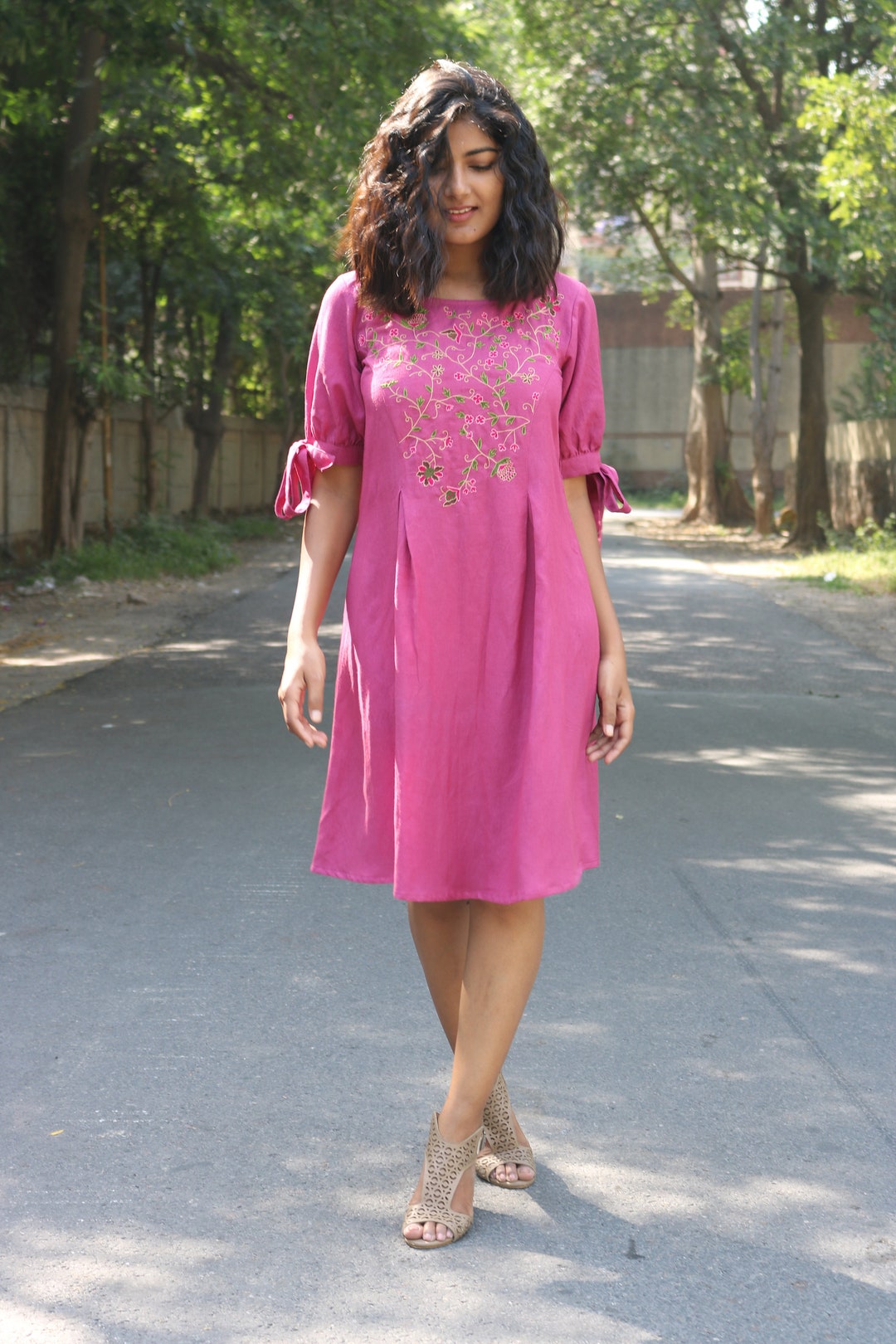 Womens Magenta Dress Women Round-Neck Fit Flare Dress Womens Magenta Dress Women Round-Neck Fit Flare Dress