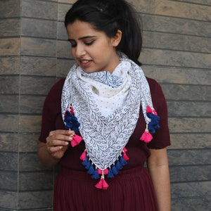 Block printed cotton scarf, Boho scarf, Print wrap, Square scarf, Tassel scarf, Indian print scarf, Indian print wrap image 2