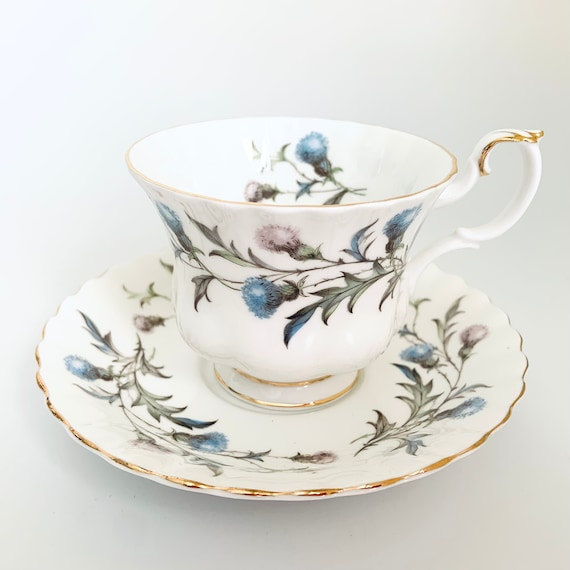 porcelain royal albert brigadoon tea cup