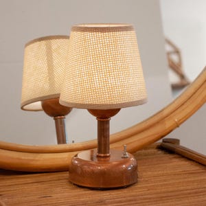 Minimalistische Kupfer Tischlampe | Retro Schnurlose Lampe | Vintage LED Schreibtischleuchte | Wireless Mini Lampe | Gemütliches Wohndekor | Elegantes Geschenk