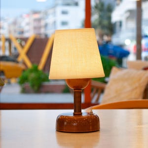 Minimalist Polished Copper Table Lamp | Retro Cordless Lamp | Vintage LED Desk Light | Cordless Mini Lamp | Cozy Restaurant Lamp