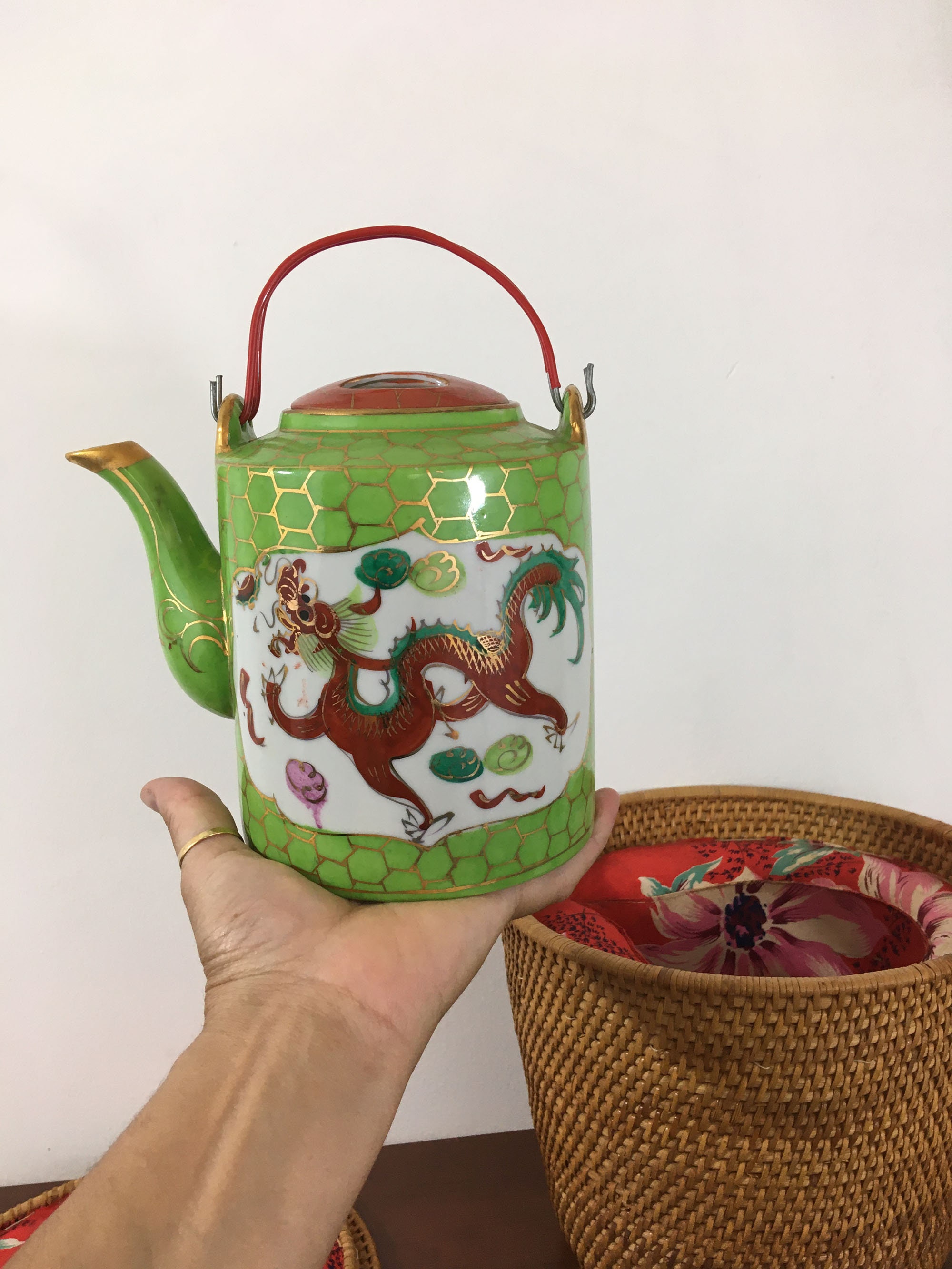 Vintage Chinese Teapot in Woven Basket / dragon teapot Etsy