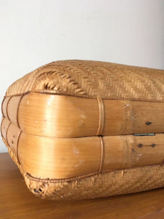 Plaited 1940s bamboo personal travel suitcase vin… - image 2