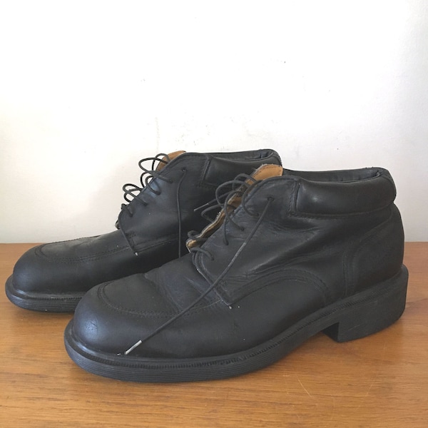 Vintage Doc Martens Ankle Boots, Made in England, UK size 7, US size 7.5 men, US size  9 women, Air Walk, Bouncing Soles, Dr Martens