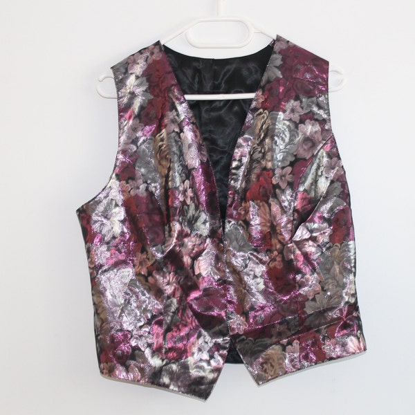 [ 限時一星期回饋價 $99  ₊˚⊹♡ ] floral round neck vest / 2 colors main image 1