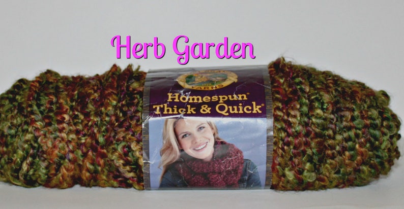 Perfect for making things for baby hats and more hats blankets Bright Colors accessories Homespun Thick /& Quick by Lion Brand toys