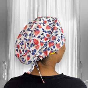 Vine STRAWBERRY scrub caps for woman, Blueberries Surgical cap, satin lined scrub caps, Ponytail scrub cap, fruit print nurse cap