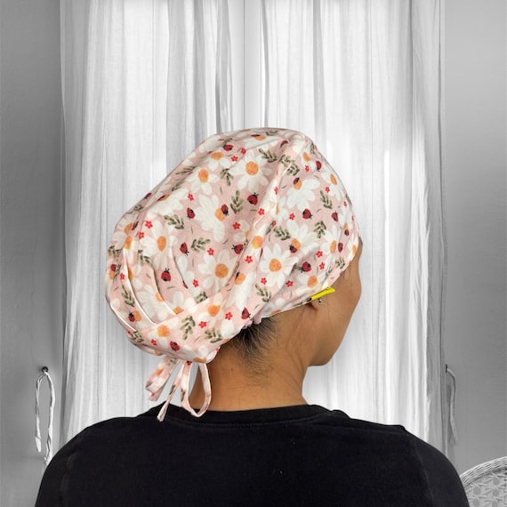 Ladybug Daisy Scrub Caps, summer surgical cap, surgery cap, future doctor gift, new doctor gift, surgeon mom gift, nurse preceptor