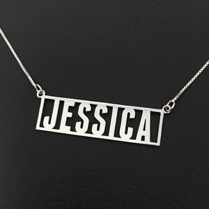 Collar de letras mayúsculas, Collar de nombre personalizado, Collar plte de nombre de plata esterlina, Collar personalizado, Regalo de Navidad, Regalo de cumpleaños