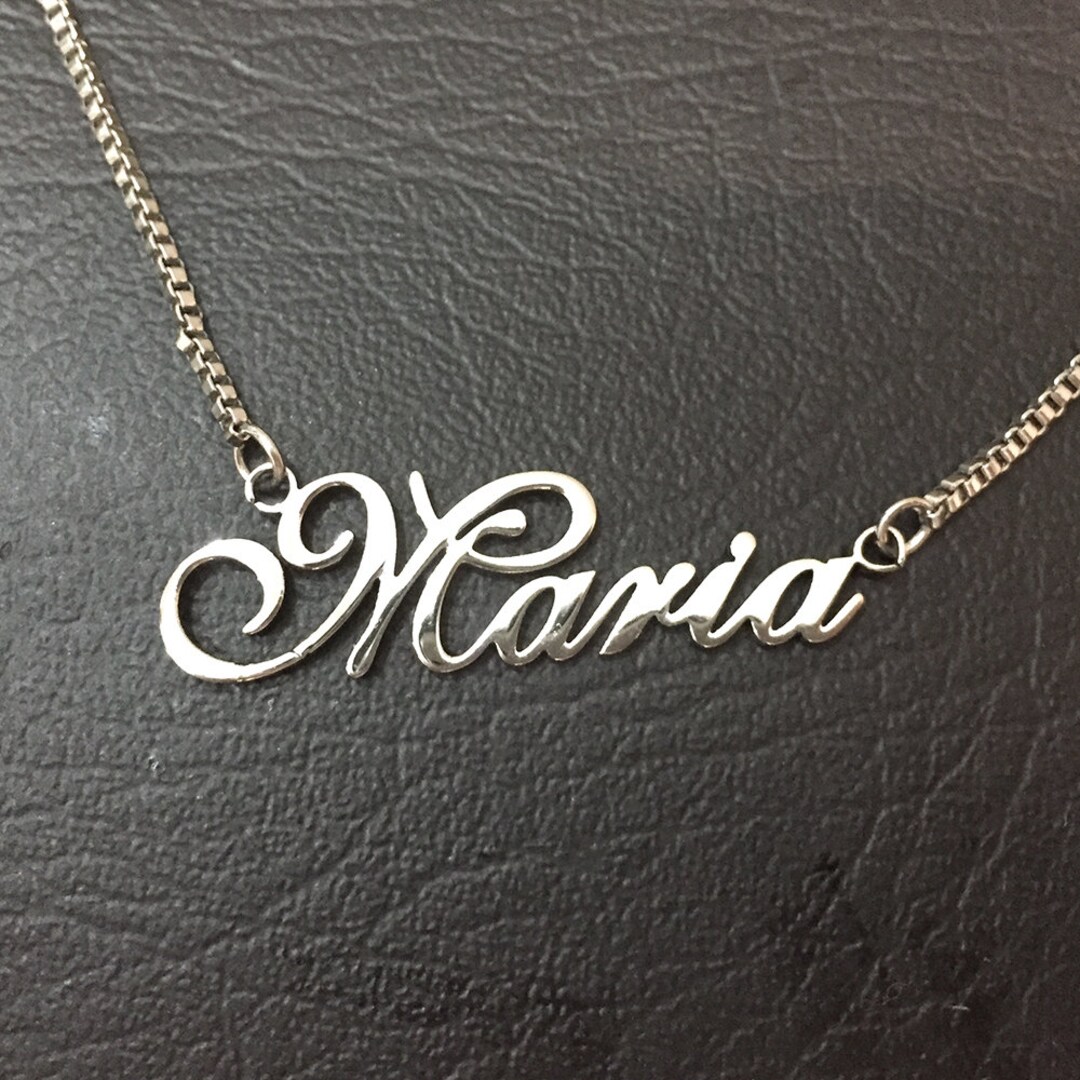 Mona Locket Name New Pic Mona Name Pendant Customize Name Necklace
