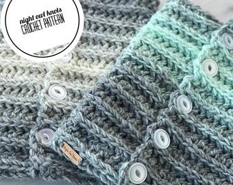 Crochet Buttoned Cowl PATTERN//Crochet Scarf//PDF Pattern//Instant Download//Skill Level: Advanced Beginner//Written Tutorial