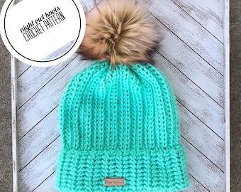 Ribbed Slouchy Beanie PATTERN//Faux Fur Pom Beanie PATTERN//Crochet Beanie//Instant Download//Skill Level: Beginner/Easy//Written Tutorial
