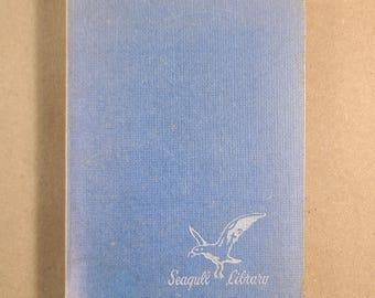 1961- Moby Dick- Herman Melville- 1960's Vintage Books- Hardcover, Blue, Silver- Printed in Great Britain- Seagull Library- nautical, old