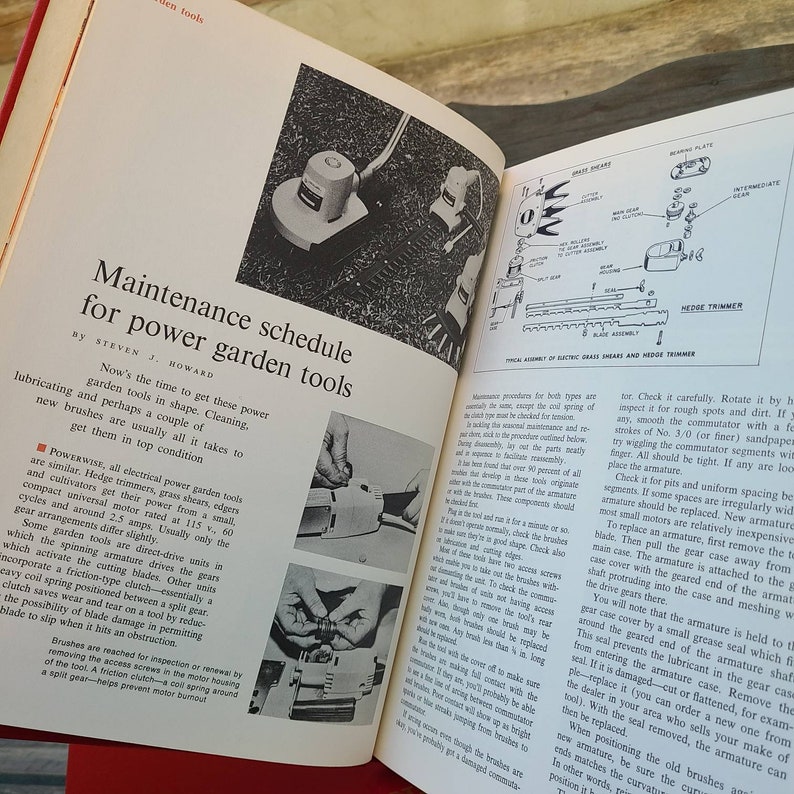 Popular Mechanics Books/Collection/Do It Yourself Encyclopedia/Book Set/Illustrated/DIY/Red/Gold/1960s/1970s/Home Improvement/Lot/Bookshelf image 10