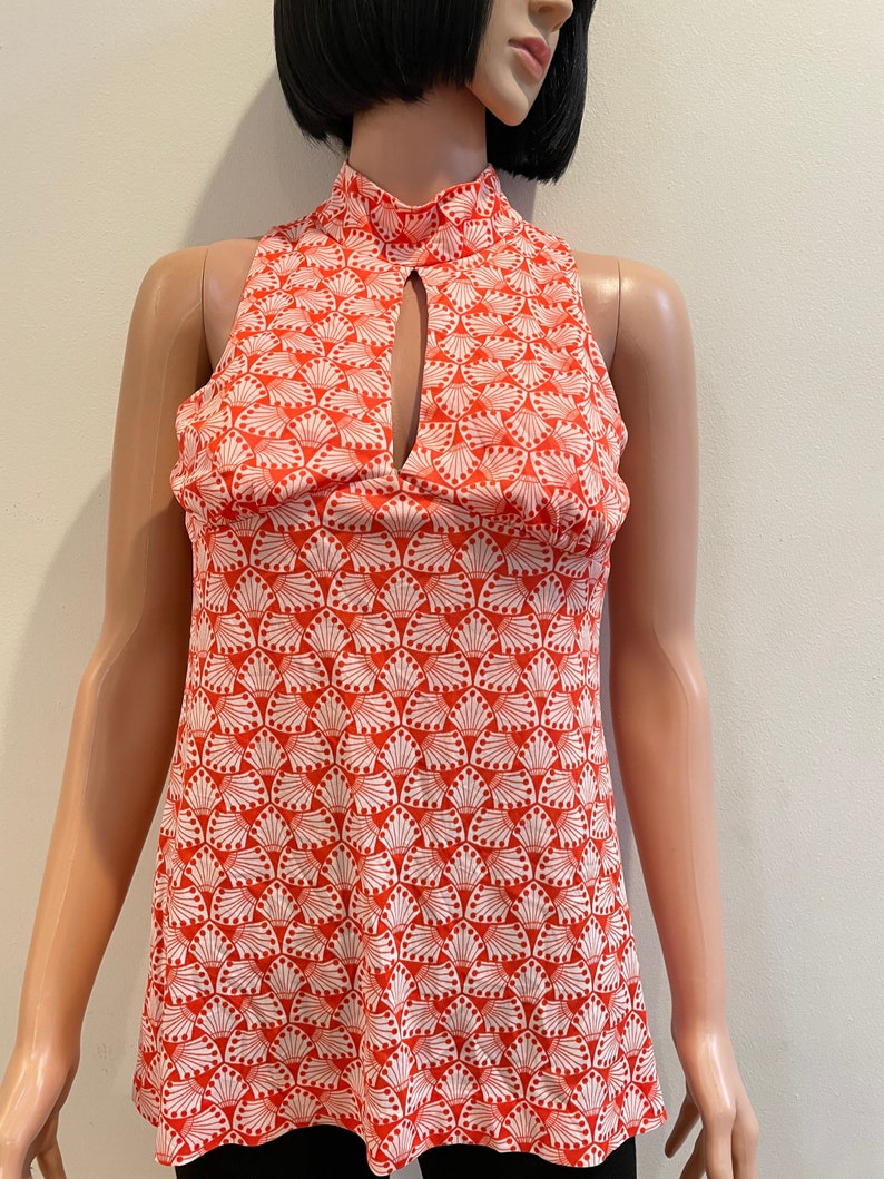 Vintage Late 60s CORKY CRAIG of CALIFORNIA Mod Orange and White Op Art Print Sleeveless Poly Nylon High Neck Shirt Groovy with Keyhole Top image 3