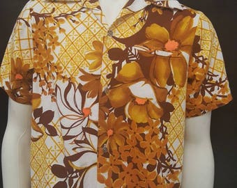 Vintage 60s TIKI Hawaiian Barkcloth Shirt Mid Century Slide Pocket Hoop Collar Made in Hawaii HAWAII NE Floral M