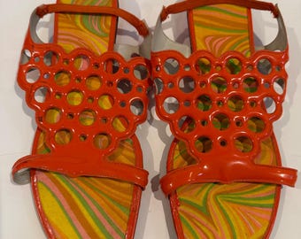 60s Vintage BERTLYN New York Groovy Orange Vinyl Mod Go Go Cutout Sandals Sz. 8-9