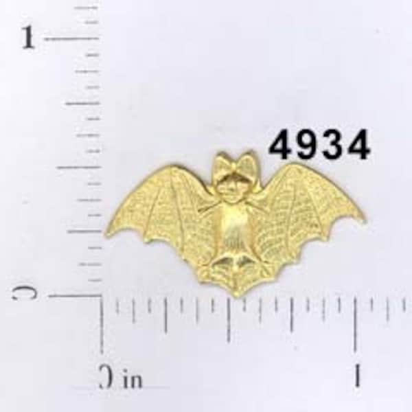 12 pcs small bat Halloween raw brass  stamping finding, embellishment #4934