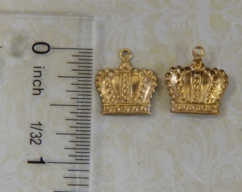17 pcs small crown charm raw brass embellishment queen royal princess stamping #C-76