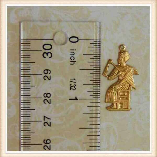 12 pc raw brass sitting Pharaoh Egyptian charm pendant stamping finding, embellishment (SMALL)#3598
