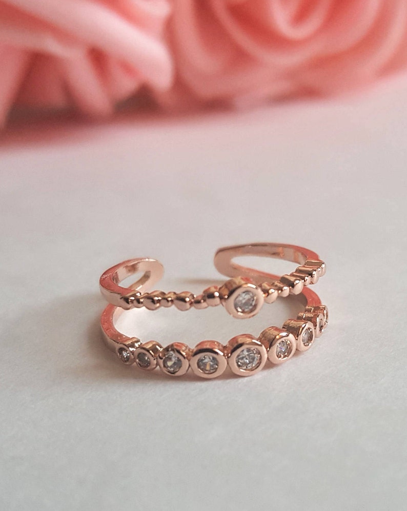 Simple and Elegant Women/'s Present Gift 18K ROSE GOLD RING mothers day TatianaStunt Stackable ring