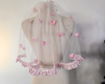 The Sweetheart / Candy Heart wedding veil Bubble Gum Pink Limited Edition