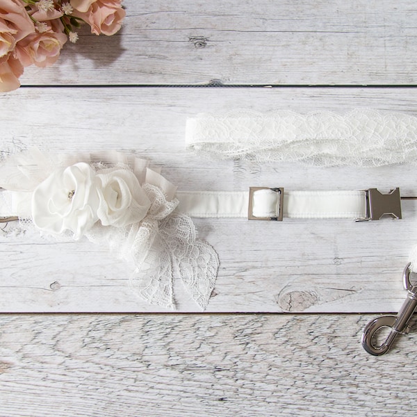 Laisse et collier de mariage blanc avec roses et dentelle, collier de chien girly, collier de chien en dentelle, collier de chien rose, tenue de mariage de chien