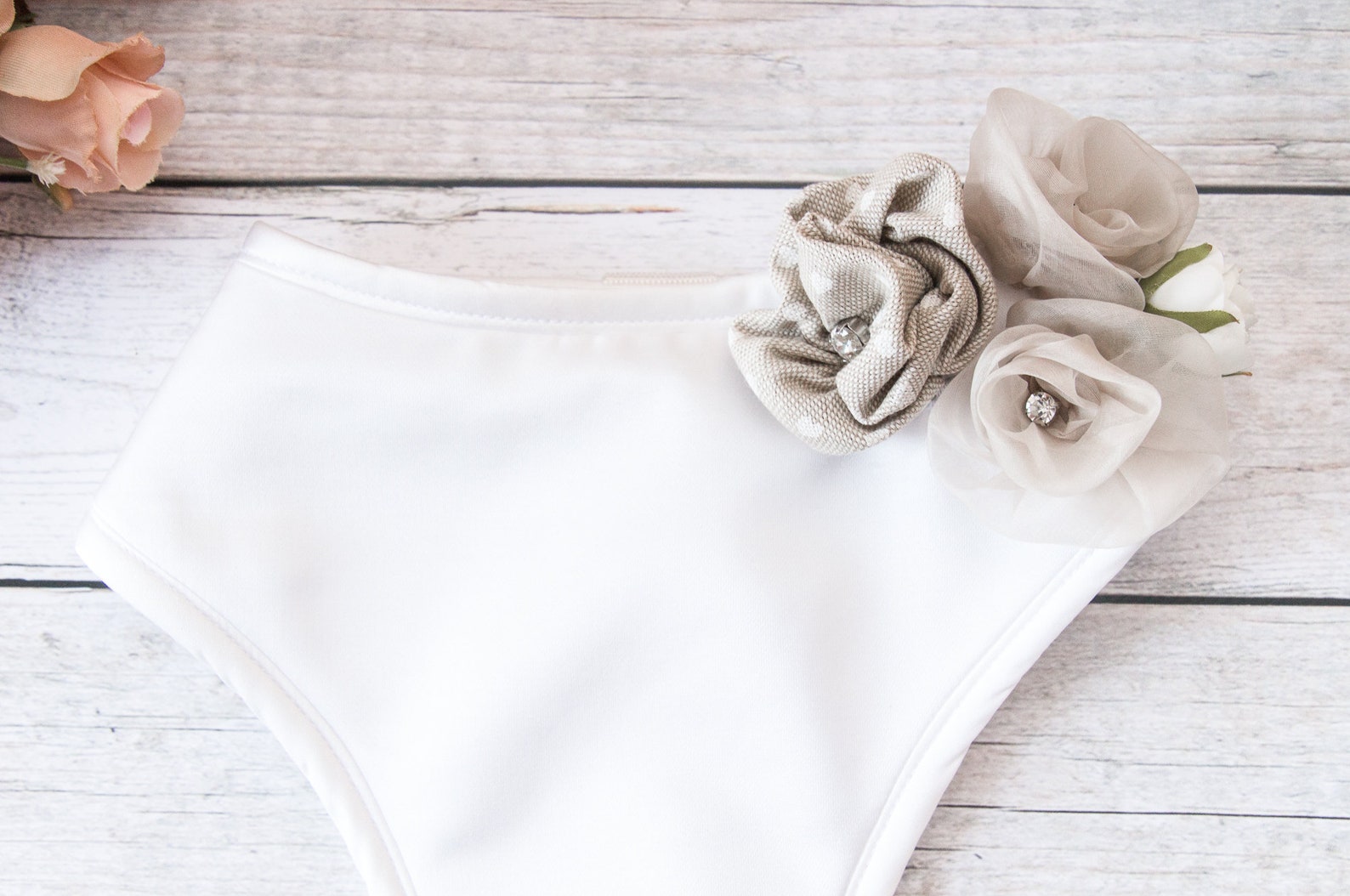 Girl Dog Wedding Harness and Leash Dog Harness With Roses Etsy