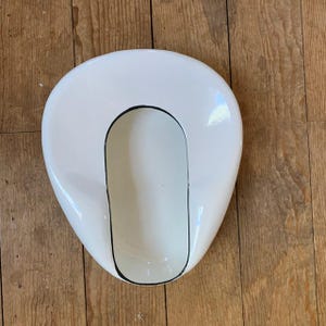 Vintage Enamel Bedpan by Jones Relax Excellent Condition
