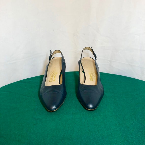 Sz 9.5 Vintage Navy Blue Genuine Leather 1980s Wom