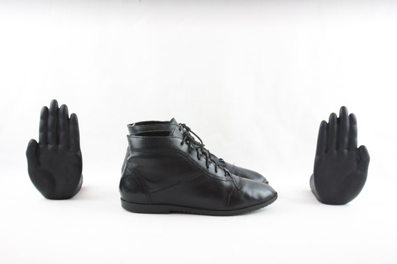 Size 8B Ankle Boots-Vintage Women's Boots-Black Le