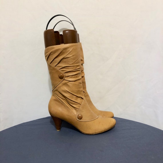 Vintage Boots. Size 7.5m Brown Mid Calf Genuine Le