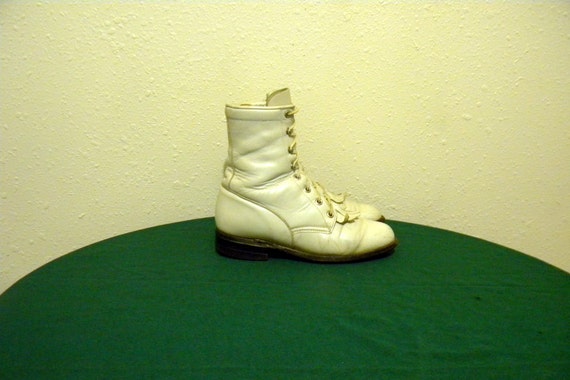 Justin boots. Vintage boots. Women boots,Sz 5.5c V