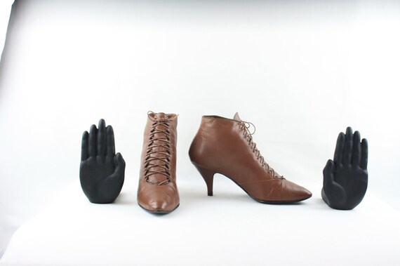 Vintage Ankle Booties. Size 10 Short Brown Genuine