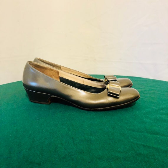 Sz 7.5aa Vintage Salvatore Ferragamo Bronze Genuin