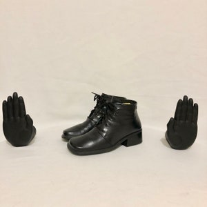 1970s Boys Boots NOS Brown Lace Up Ankle Boots Workwear Unworn Youth Boy/'s size 2